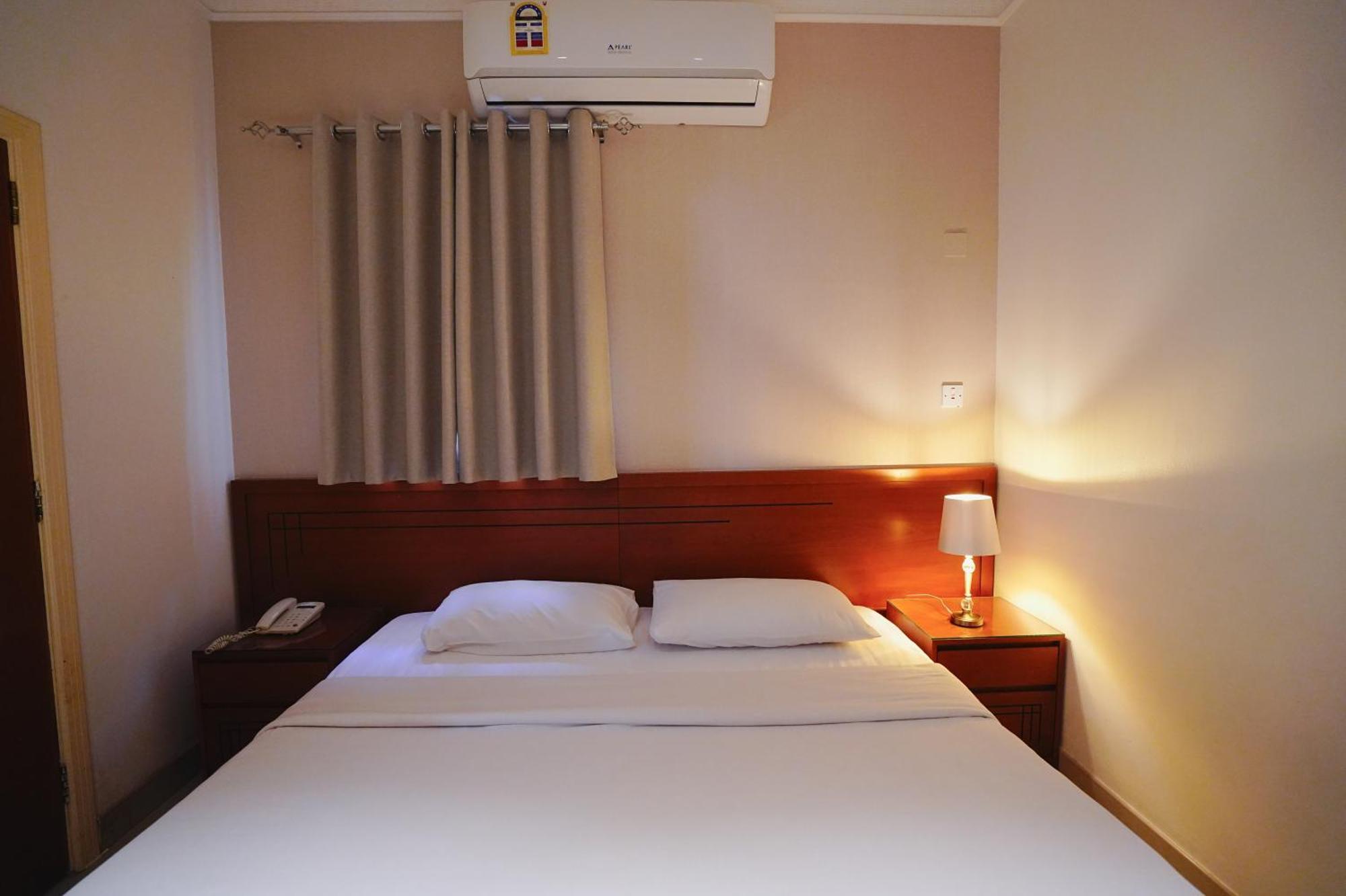 Tropicana Hotel Manama Luaran gambar