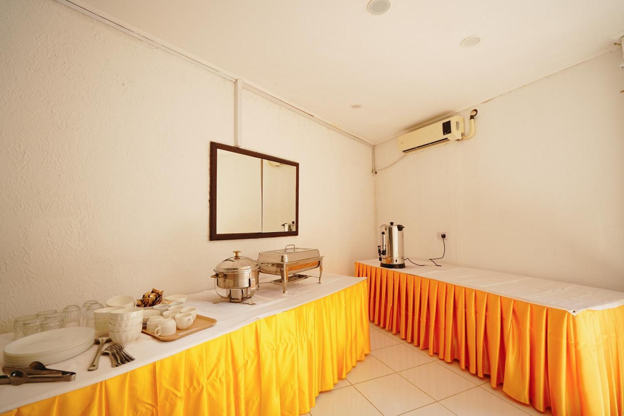 Tropicana Hotel Manama Luaran gambar